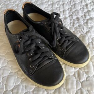 ecco Soft 7 Leather Lows Women's Size 6